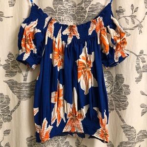 PRE-LOVED Ava Sky off the shoulder top